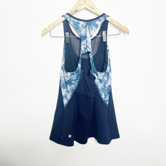 lululemon Mesh With Me Tank Top Naval Blue Sea Side Silver Fox Alberta Lake 8 - Picture 4 of 6
